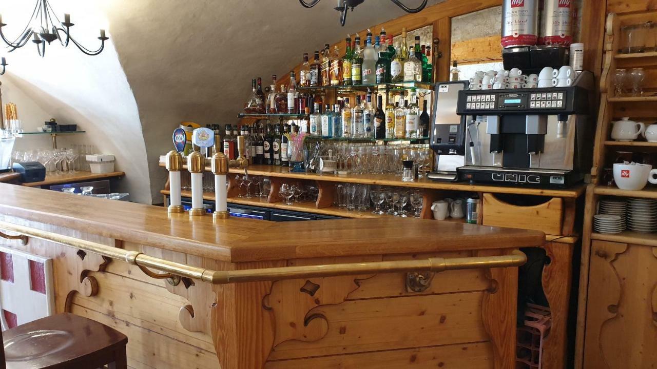 Auberge De Savoie Moutiers  Εξωτερικό φωτογραφία