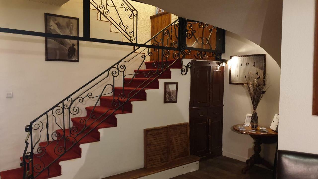 Auberge De Savoie Moutiers  Εξωτερικό φωτογραφία