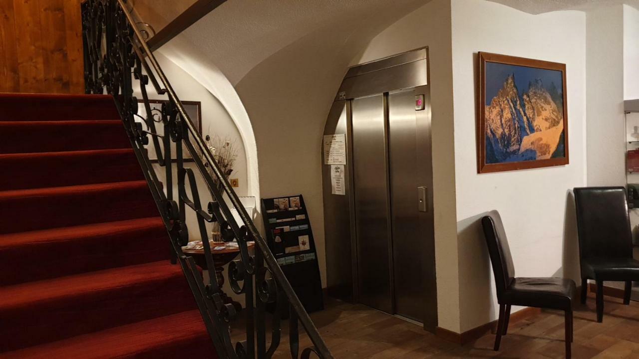 Auberge De Savoie Moutiers  Εξωτερικό φωτογραφία